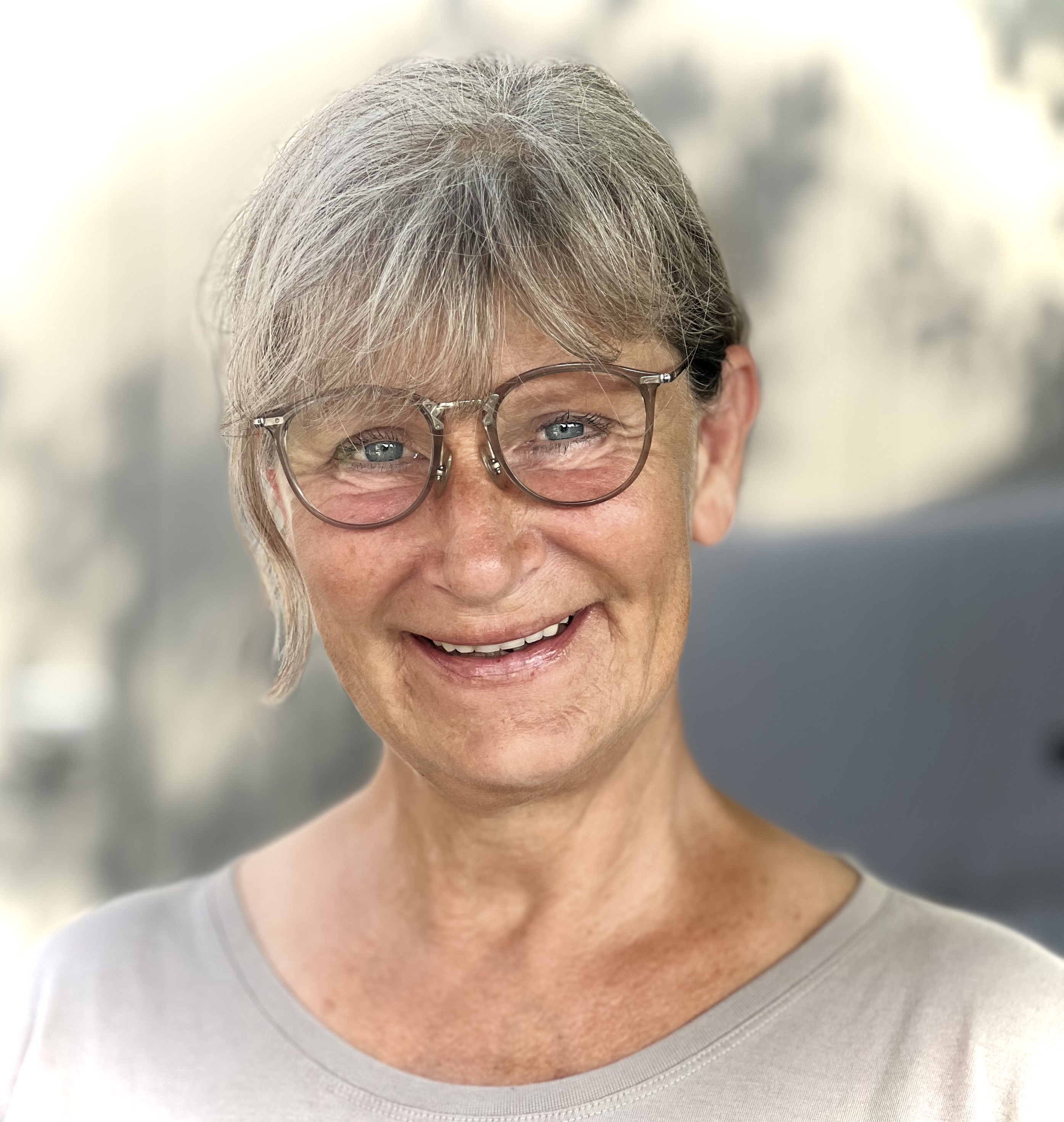 Antje Schnitzler – Ernährungsberaterin und Gesundheitscoach für Hunde